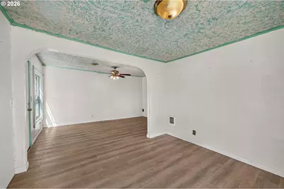 329 SW Harrison St, Sheridan, OR 97378 - Photo 12