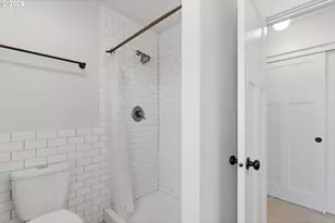 3823 NE 72nd Ave., Portland, OR 97213 - Photo 26