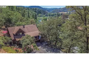 1138 Yokum Rd, Riddle, OR 97469 - Photo 24