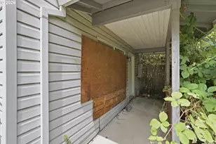 5640 SE Lafayette St, Portland, OR 97206 - Photo 6
