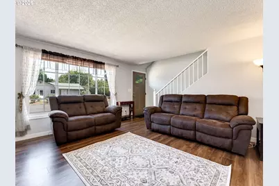 2625 NE Hembree St, McMinnville, OR 97128 - Photo 6