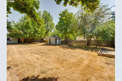 2625 NE Hembree St, McMinnville, OR 97128 - Photo 40