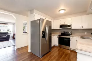 2625 NE Hembree St, McMinnville, OR 97128 - Photo 14