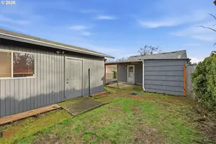 650 E Fairfield St, Gladstone, OR 97027 - Photo 28