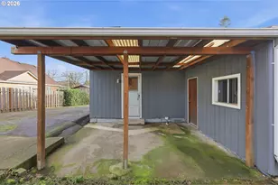 650 E Fairfield St, Gladstone, OR 97027 - Photo 24