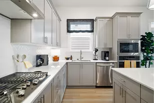 16882 SW Carin Ln, Sherwood, OR 97140 - Photo 8