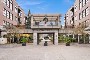 300 W 8th St, Vancouver, WA 98660 - Photo 2