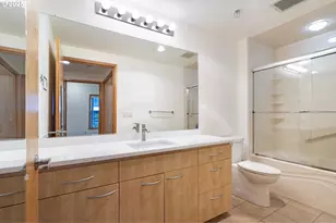 300 W 8th St, Vancouver, WA 98660 - Photo 18