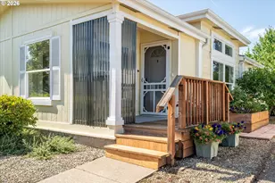 2242 Maia Loop, Springfield, OR 97477 - Photo 4