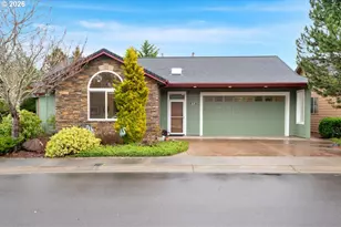 1630 38th Loop, Florence, OR 97439 - Photo 2