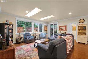 1630 38th Loop, Florence, OR 97439 - Photo 10