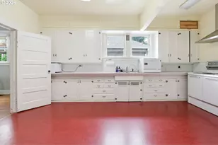 334 SE 78th Ave, Portland, OR 97215 - Photo 10