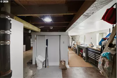 1542 Meade St, North Bend, OR 97459 - Photo 20