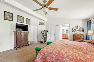 92705 Two Lks Ln, Blachly, OR 97412 - Photo 18
