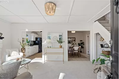 1523 NE 12th St, Lincoln City, OR 97367 - Photo 2