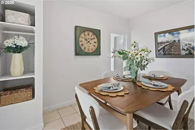 1523 NE 12th St, Lincoln City, OR 97367 - Photo 6