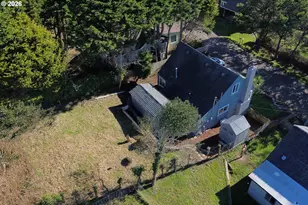 1523 NE 12th St, Lincoln City, OR 97367 - Photo 34