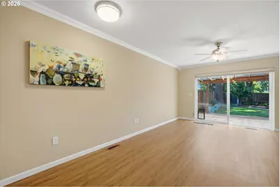 1334 NE 118th Ave, Portland, OR 97220 - Photo 12