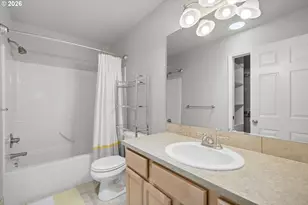 1334 NE 118th Ave, Portland, OR 97220 - Photo 24
