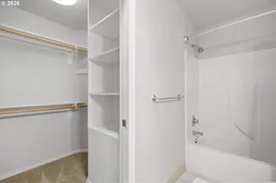 1334 NE 118th Ave, Portland, OR 97220 - Photo 26