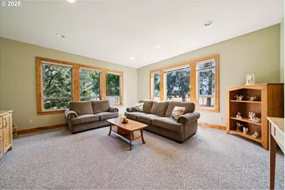 27200 S Barlow Rd, Canby, OR 97013 - Photo 20