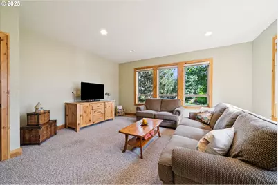 27200 S Barlow Rd, Canby, OR 97013 - Photo 22