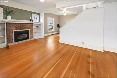 663 Harrison Ave, Astoria, OR 97103 - Photo 4