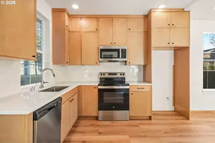 7332 SE Bybee Blvd, Portland, OR 97206 - Photo 6