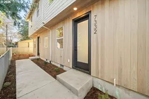 7332 SE Bybee Blvd, Portland, OR 97206 - Photo 2