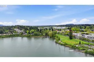 11649 SE 31st Ave, Milwaukie, OR 97222 - Photo 38