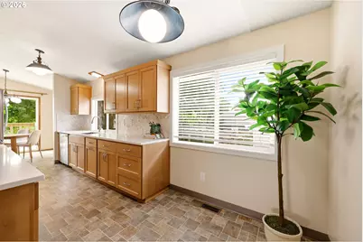 11649 SE 31st Ave, Milwaukie, OR 97222 - Photo 18