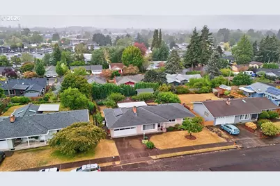 450 NW Ponderosa Ave, Corvallis, OR 97330 - Photo 46