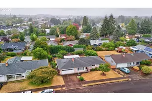 450 NW Ponderosa Ave, Corvallis, OR 97330 - Photo 46