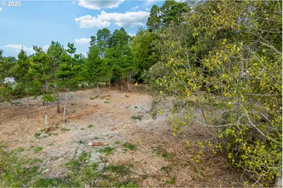 87905 Astor Ln, Bandon, OR 97411 - Photo 26
