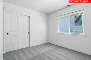 853 NW Crouchen St, Salem, OR 97304 - Photo 28