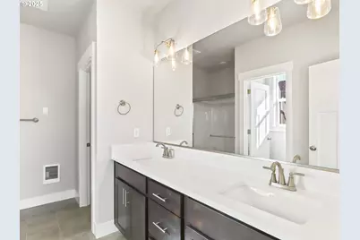 2213 E Juniper Cir #17, La Center, WA 98629 - Photo 18