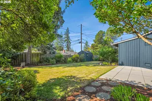 12980 NW Westlawn Terrace, Portland, OR 97229 - Photo 24