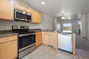 475 SE 35th St, Newport, OR 97366 - Photo 12