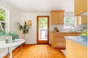 5910 NE 52nd Ave, Portland, OR 97218 - Photo 4