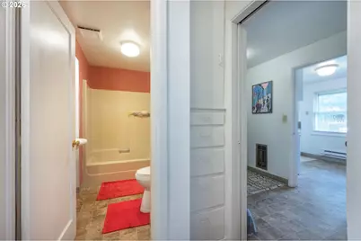 2495 G St, Springfield, OR 97477 - Photo 16