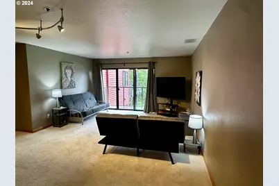 730 NW Naito Pkwy #E25, Portland, OR 97209 - Photo 8