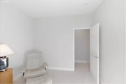 2066 NW Violet Ave, Albany, OR 97321 - Photo 30