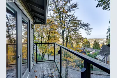 2802 NW Ariel Ter, Portland, OR 97210 - Photo 16