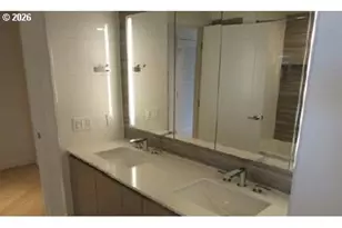 2510 6th Ave, Seattle, WA 98121 - Photo 10