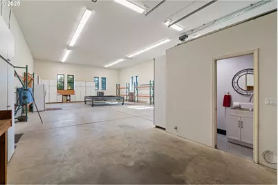 16001 NW 31st Ct, Vancouver, WA 98685 - Photo 32