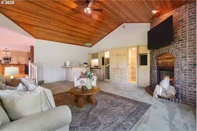 16001 NW 31st Ct, Vancouver, WA 98685 - Photo 6