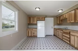 1944 Tualatin St, Saint Helens, OR 97051 - Photo 6