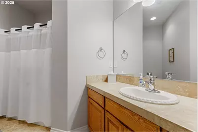 3208 54th Ave, Albany, OR 97321 - Photo 14