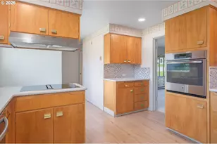 2872 Sarah Ln, Eugene, OR 97408 - Photo 18
