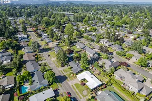 2872 Sarah Ln, Eugene, OR 97408 - Photo 16